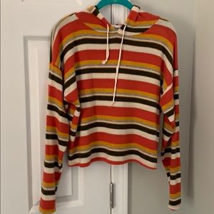 Long sleeve striped crop top